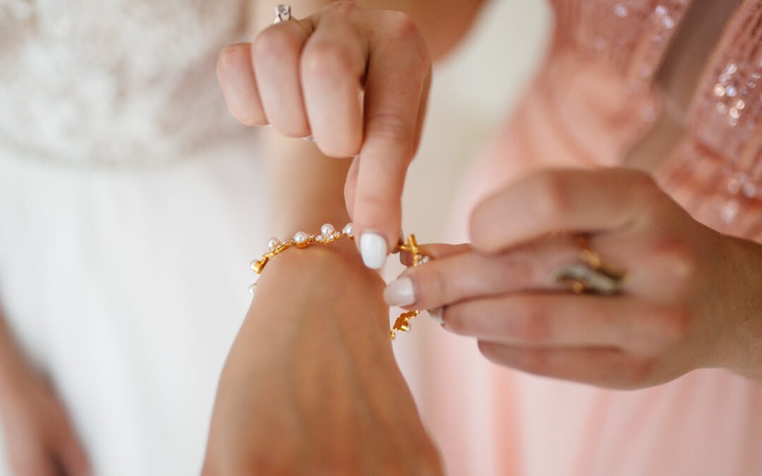 Fête des mères : offrir ou vendre ses bijoux en or ?